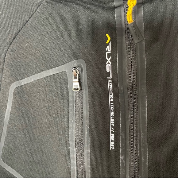 Ralph Lauren men’s Large  black sweat shirt. - Picture 5 of 13